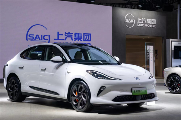 汽车行业加速变革，ag亚娱集团(Asia